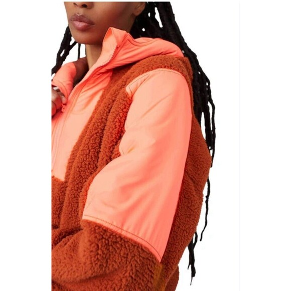 Free People FP Movement Lead The Pack Fleece Pullover Half Zip Coral Size Small - Picture 2 of 11